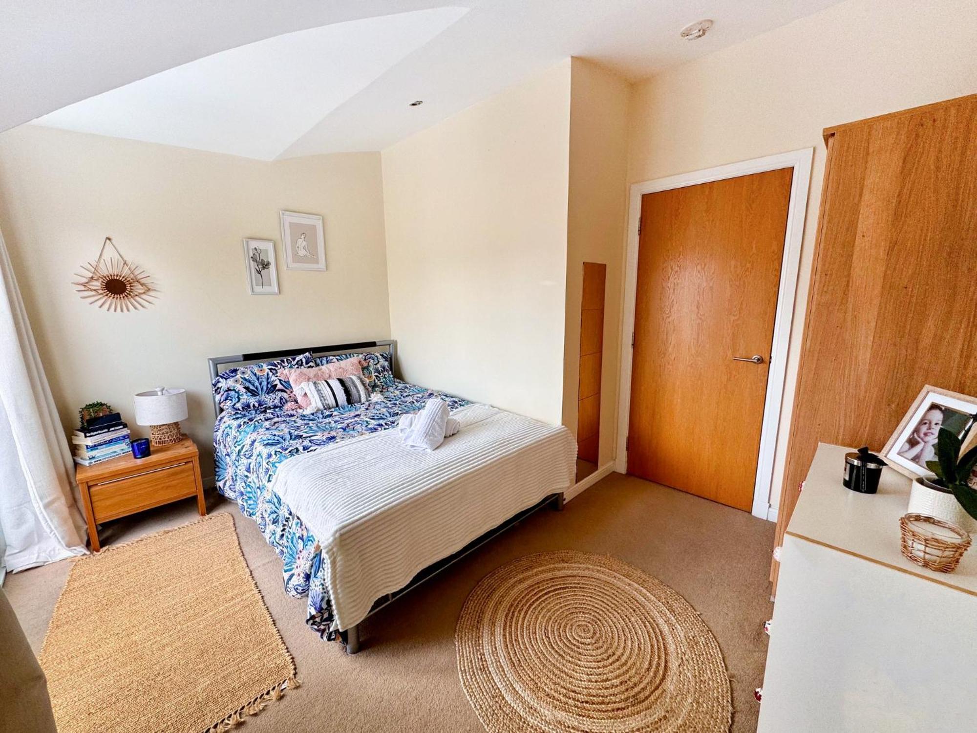 Arthurs Penthouse - Central Edinburgh Leith Walk 2-Storey Apartment - Free Parking & Fast Wifi المظهر الخارجي الصورة